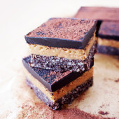 Czekoladowe batony z masłem orzechowym #eatmeplease #vegan #glutenfree #RAW